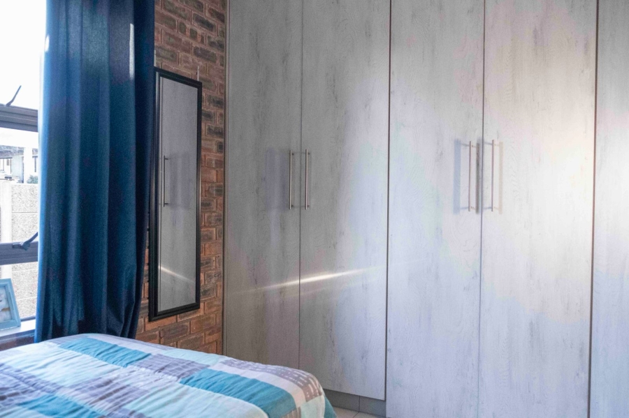 5 Bedroom Property for Sale in Dana Bay Western Cape